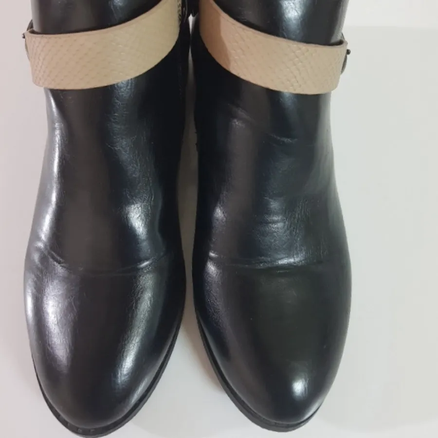 نیم بوت چرم