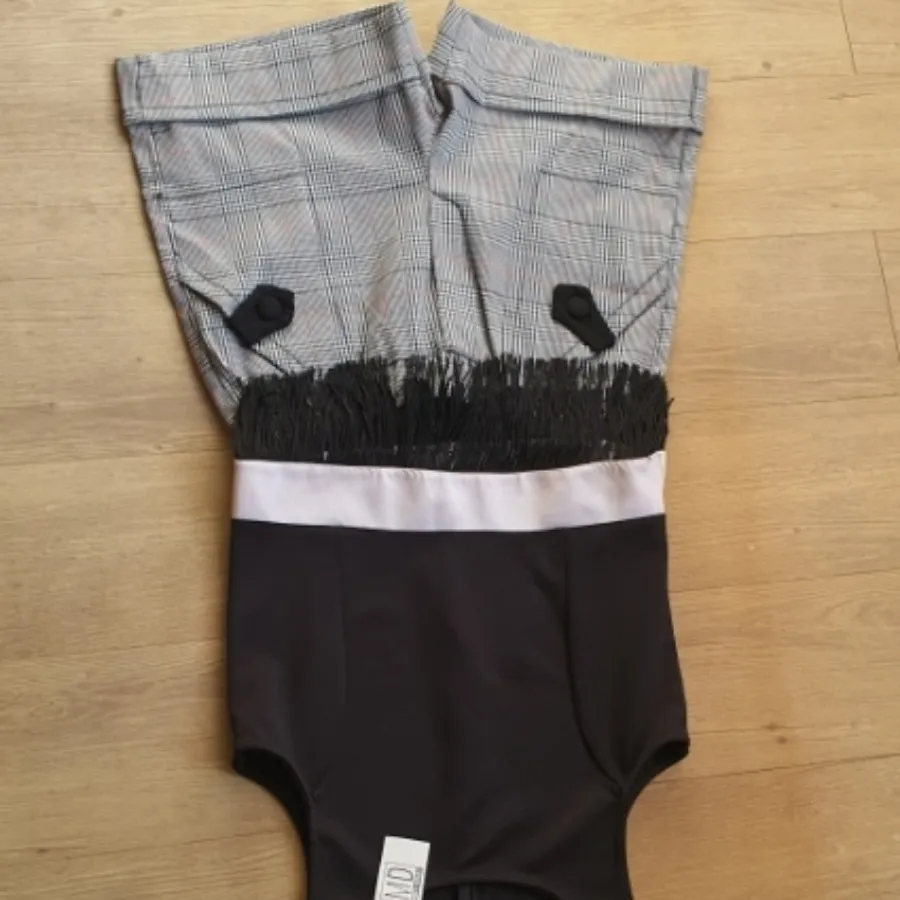 شورتک پاییزه