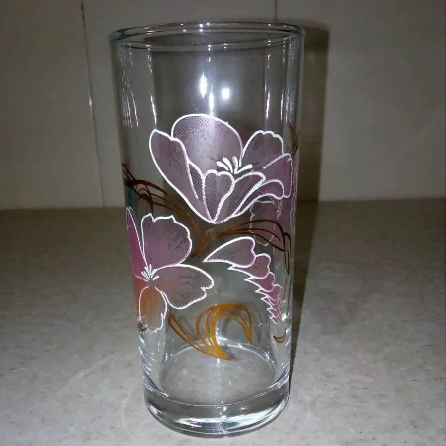 پارچ و لیوان