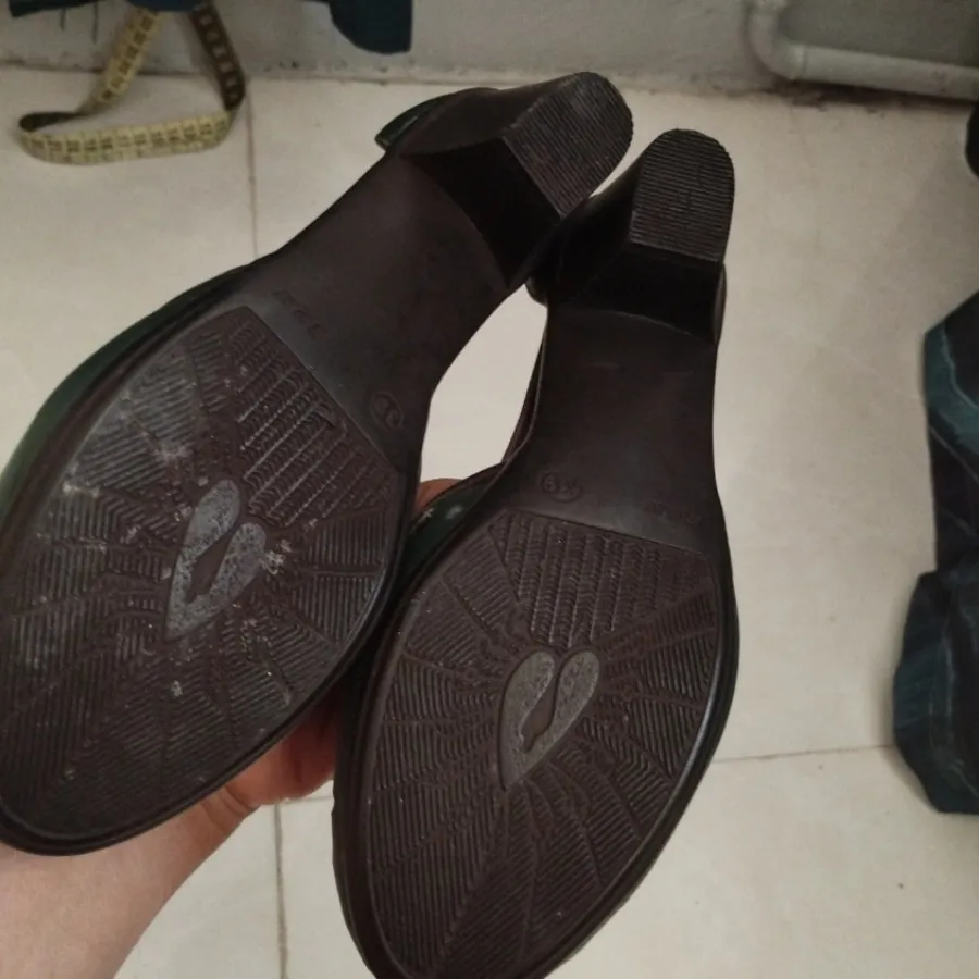 کفش نو برند