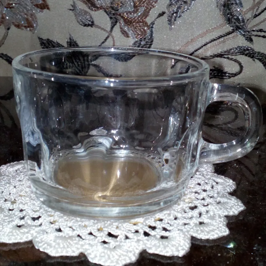 فنجان عینکی