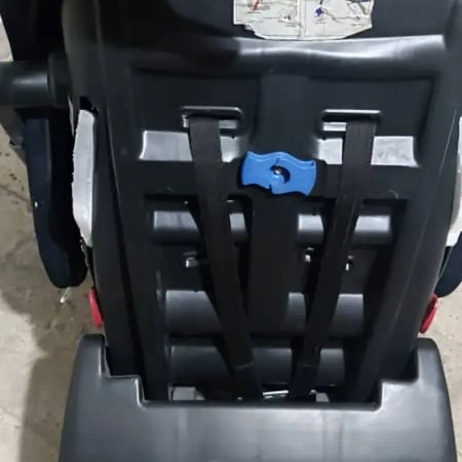 صندلی ماشین کودک کارسیت