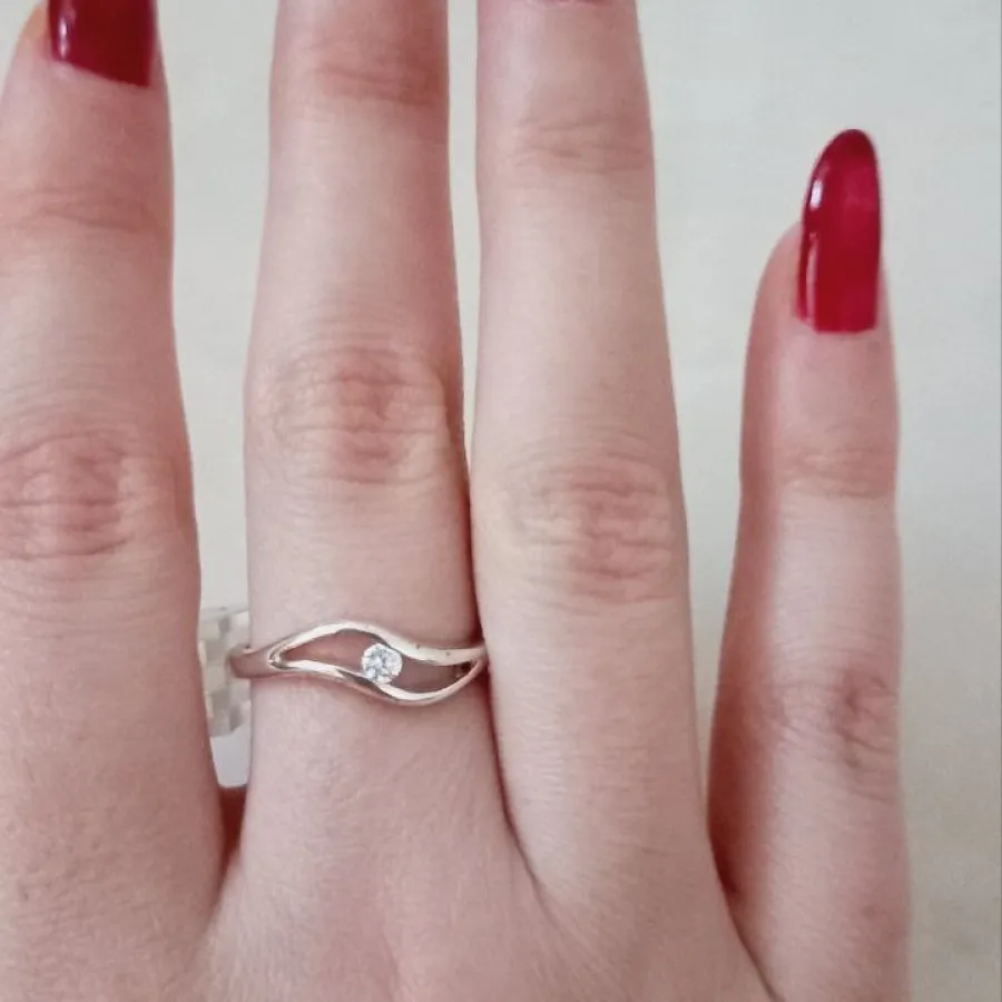 انگشتر جذاب و زیبا