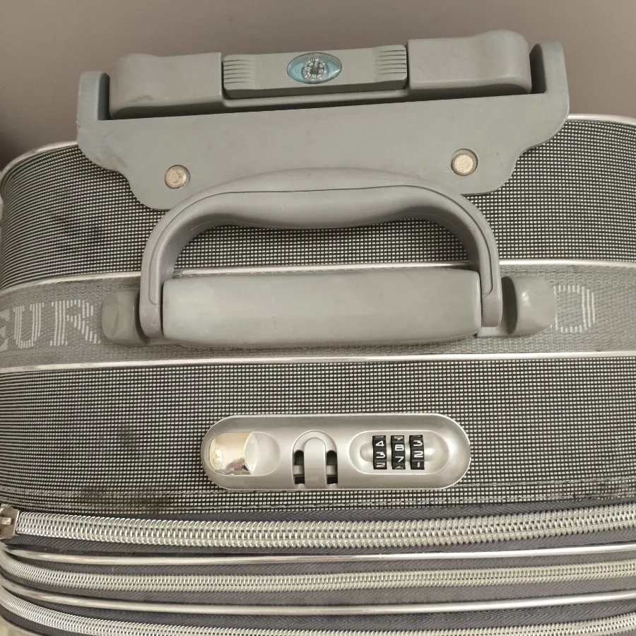 چمدان  سایز بزرگ