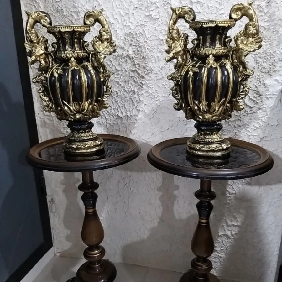 یک جفت گلدان