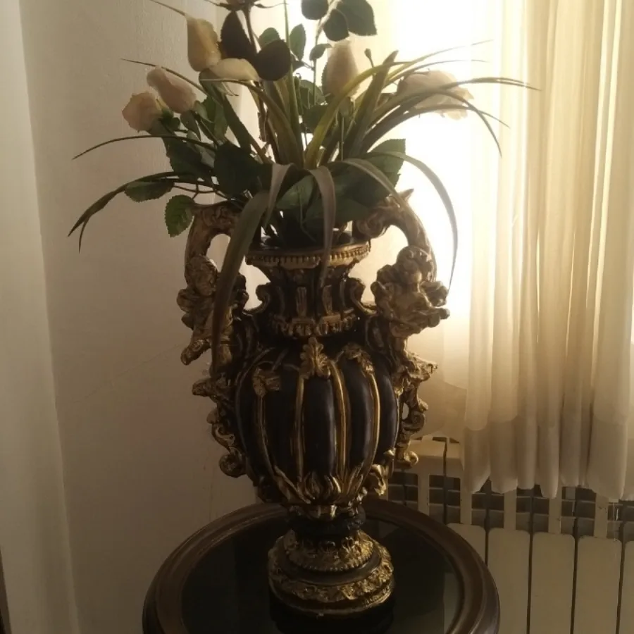 یک جفت گلدان