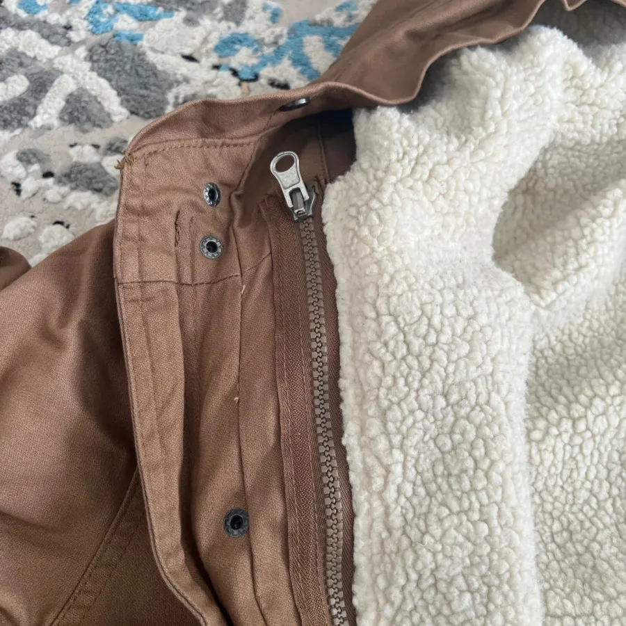 پالتو گرم داخل تدی