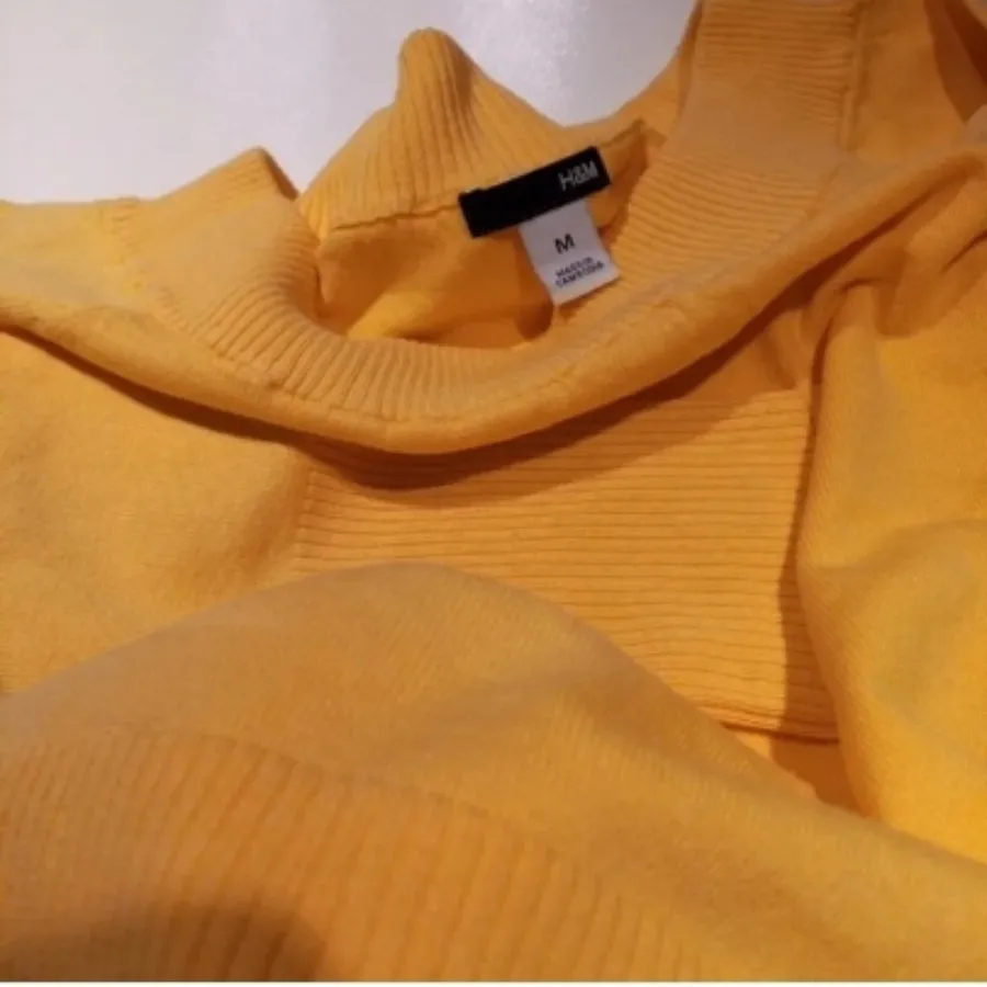 بلوز بافت ظریف اچ اند ام