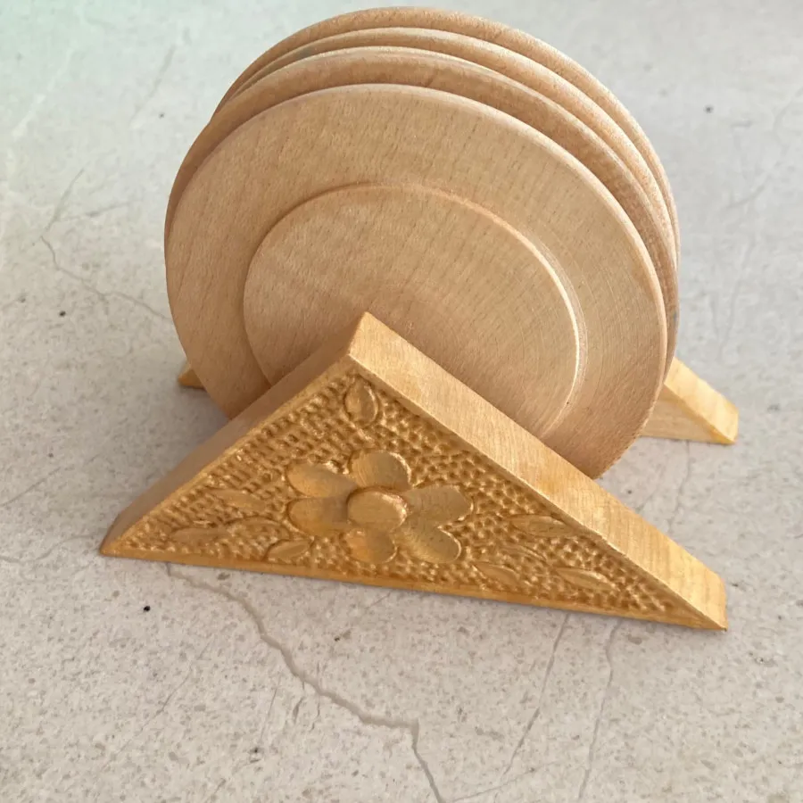 زیر لیوانی چوب هندی