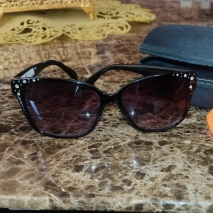 عینک آفتابی