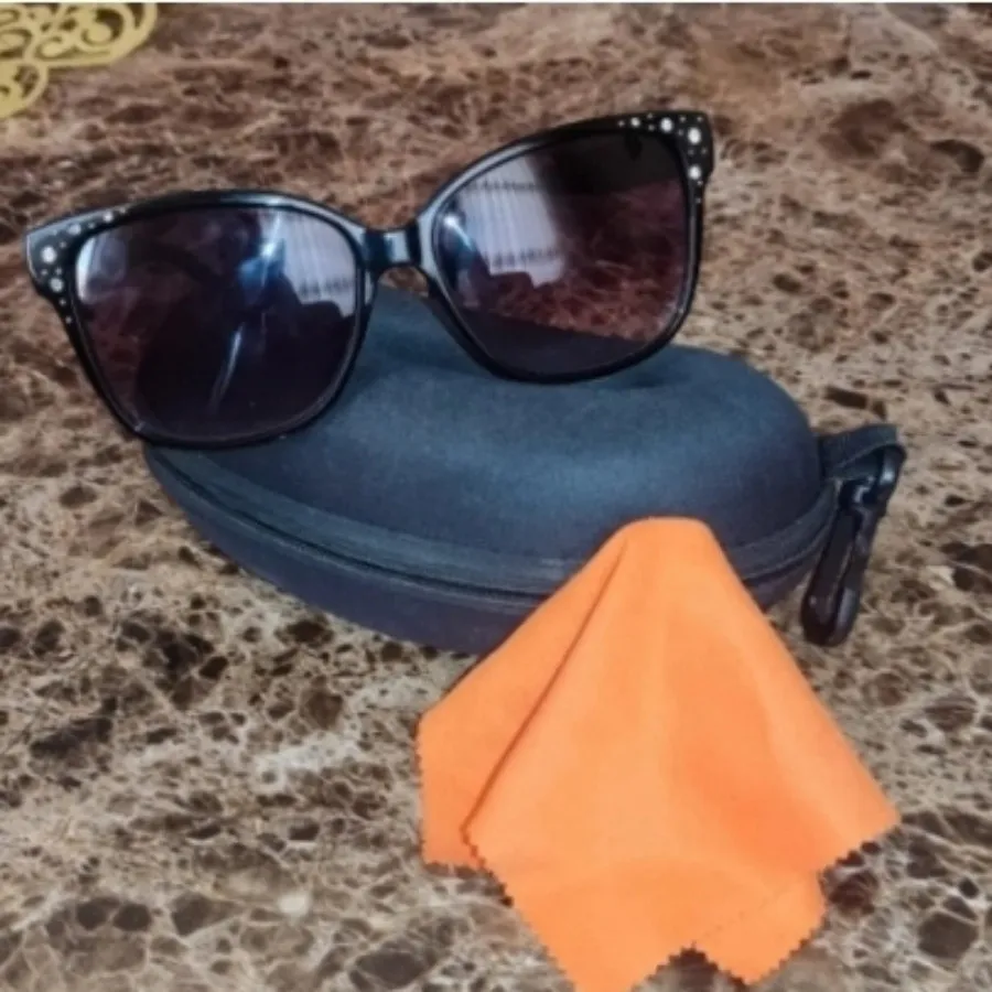 عینک آفتابی