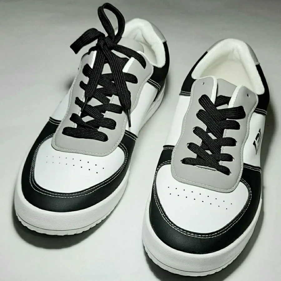 کتونی اورجینال اماراتی