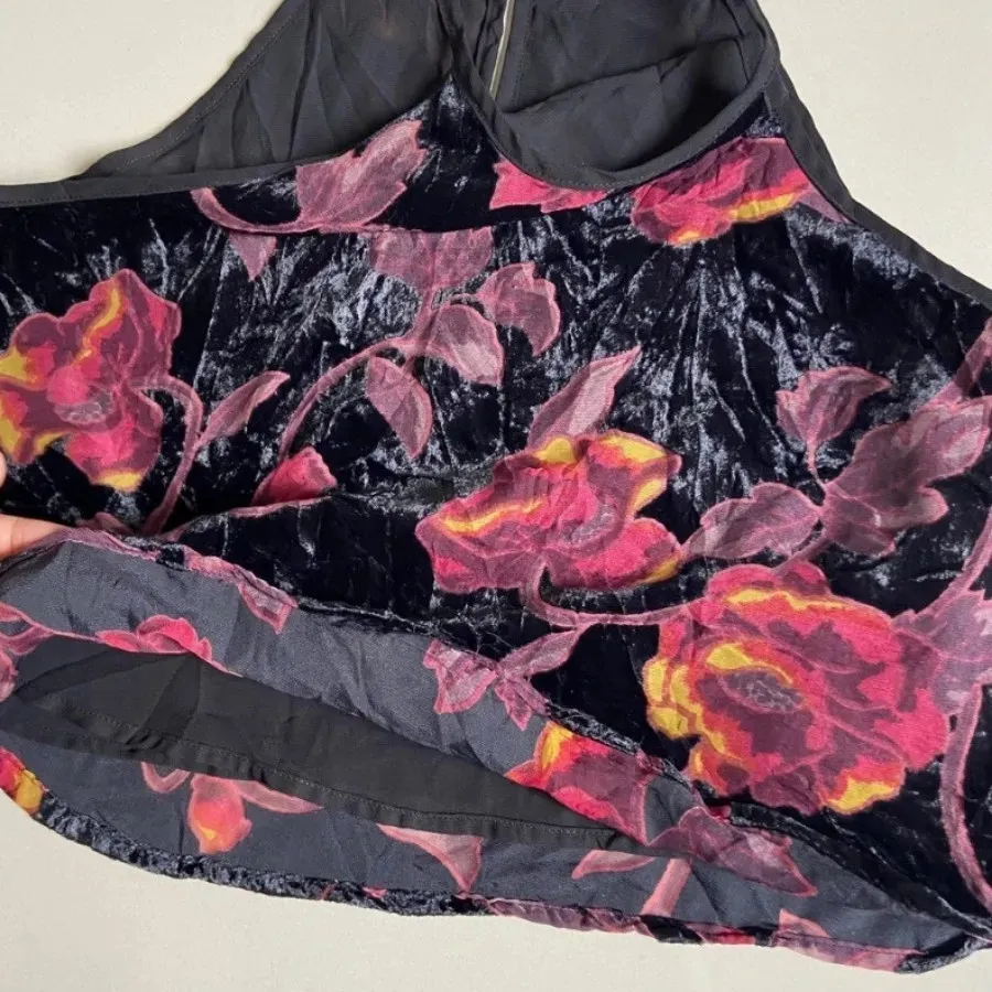 تاپ کراپ مخمل کد150