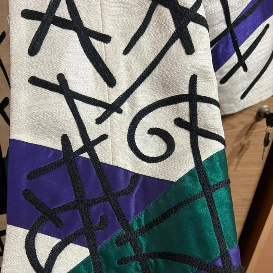 رویی پاییزه 2504070