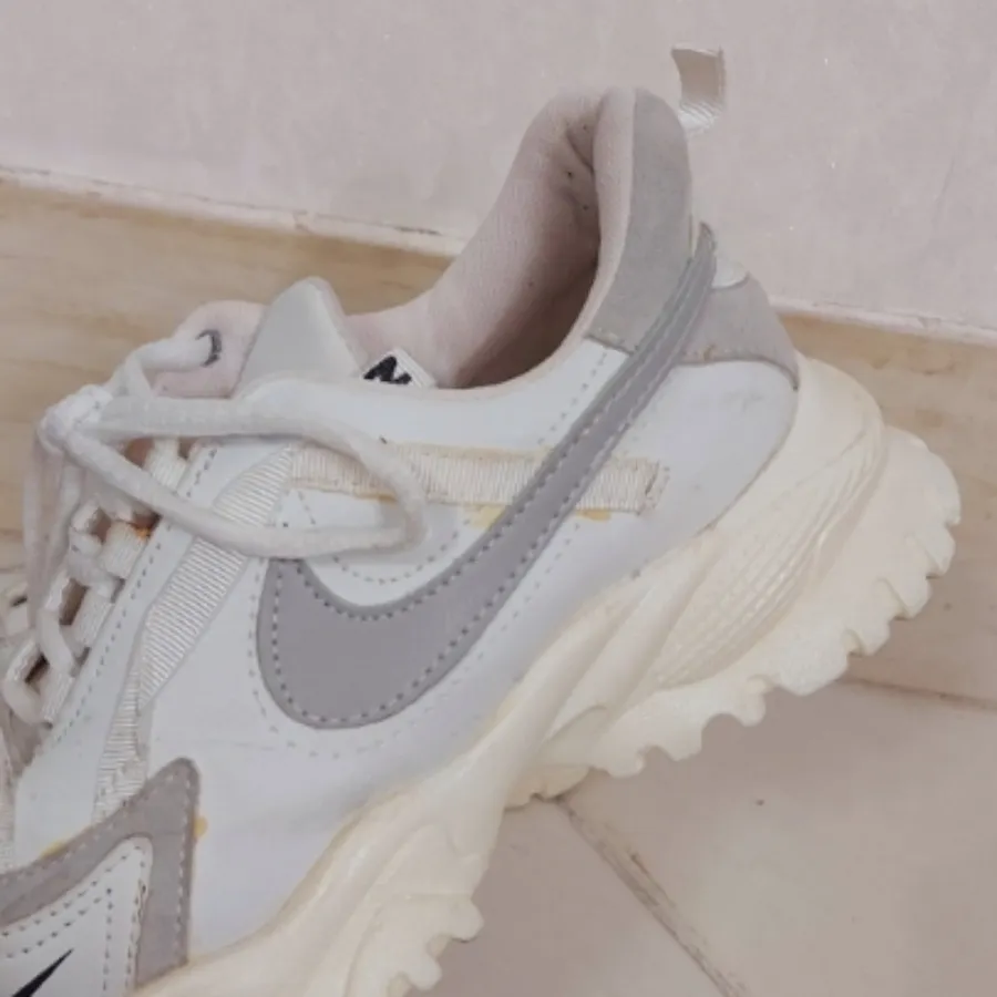 کتونی زنانه برند