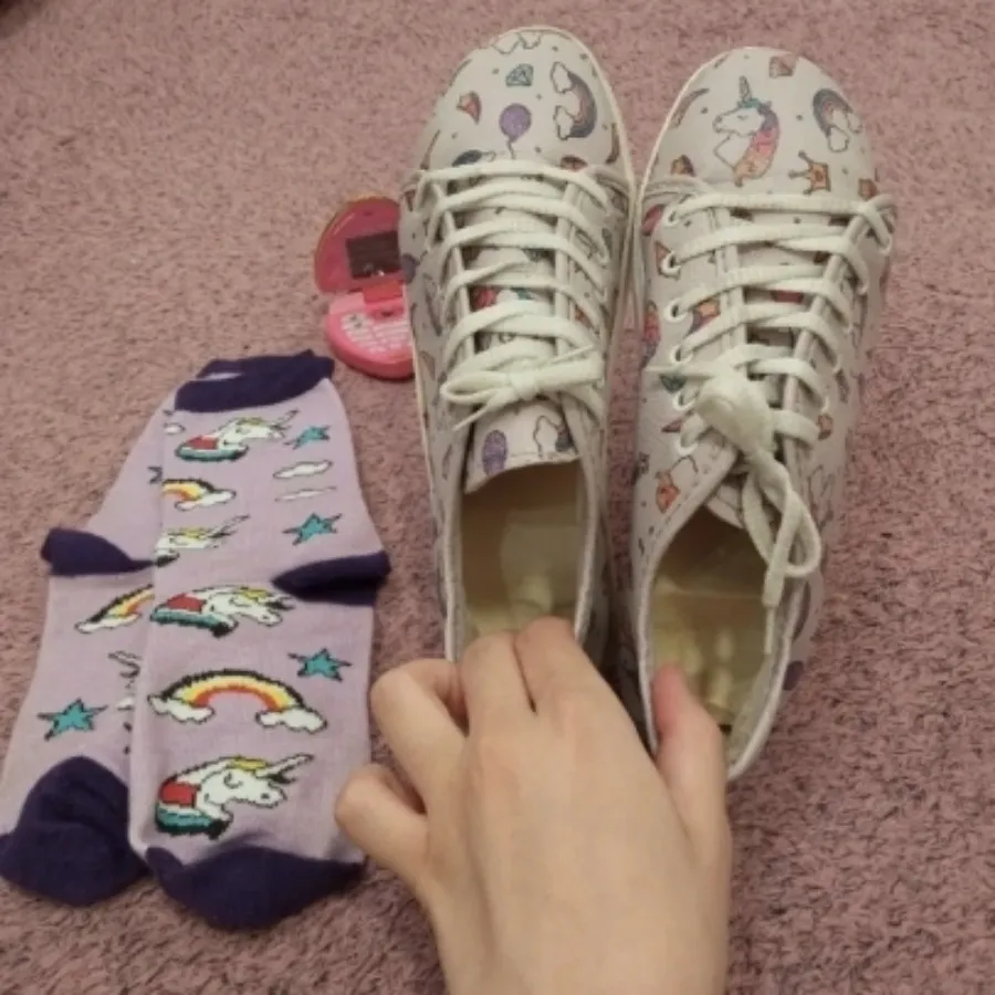 کفش و جوراب