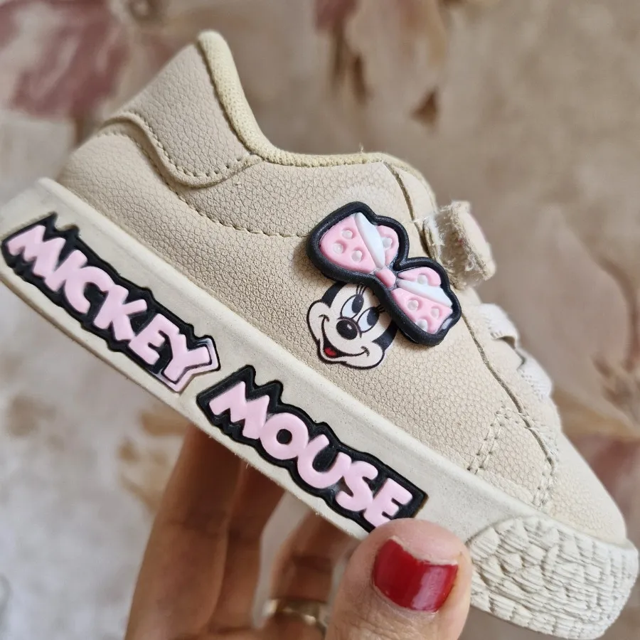 ونس دخترانه