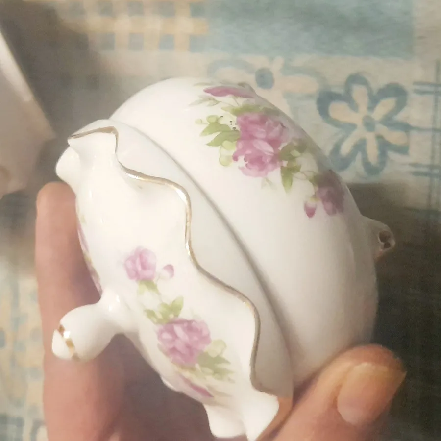 ظروف آشپزخانه