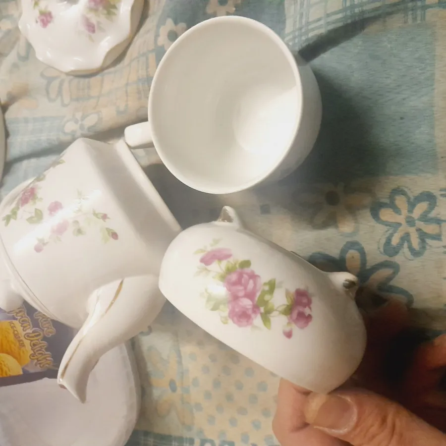 ظروف آشپزخانه