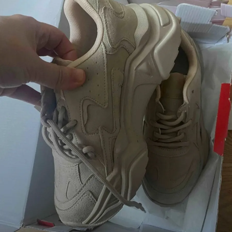 کتونی اسپرت