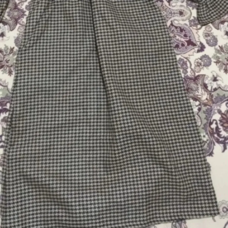 پیراهن پشمی