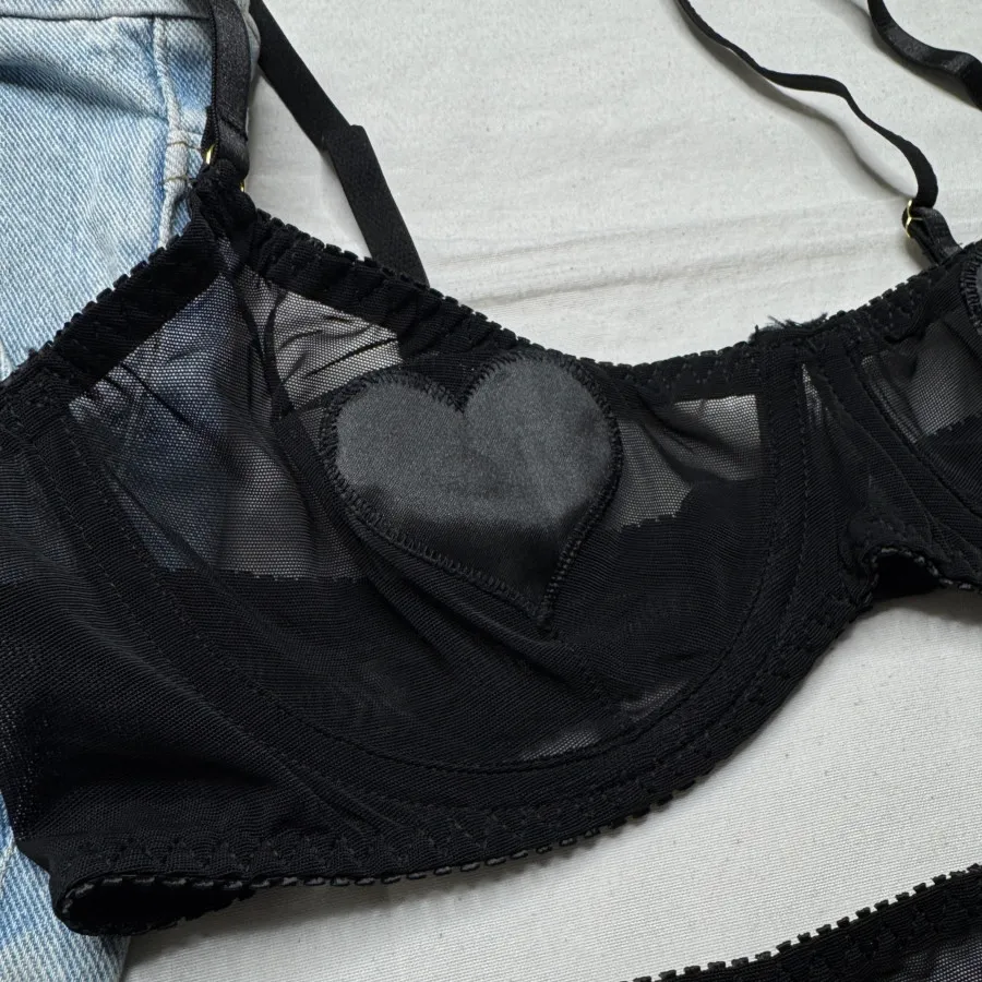 ست سوتین و شورت تک قلب