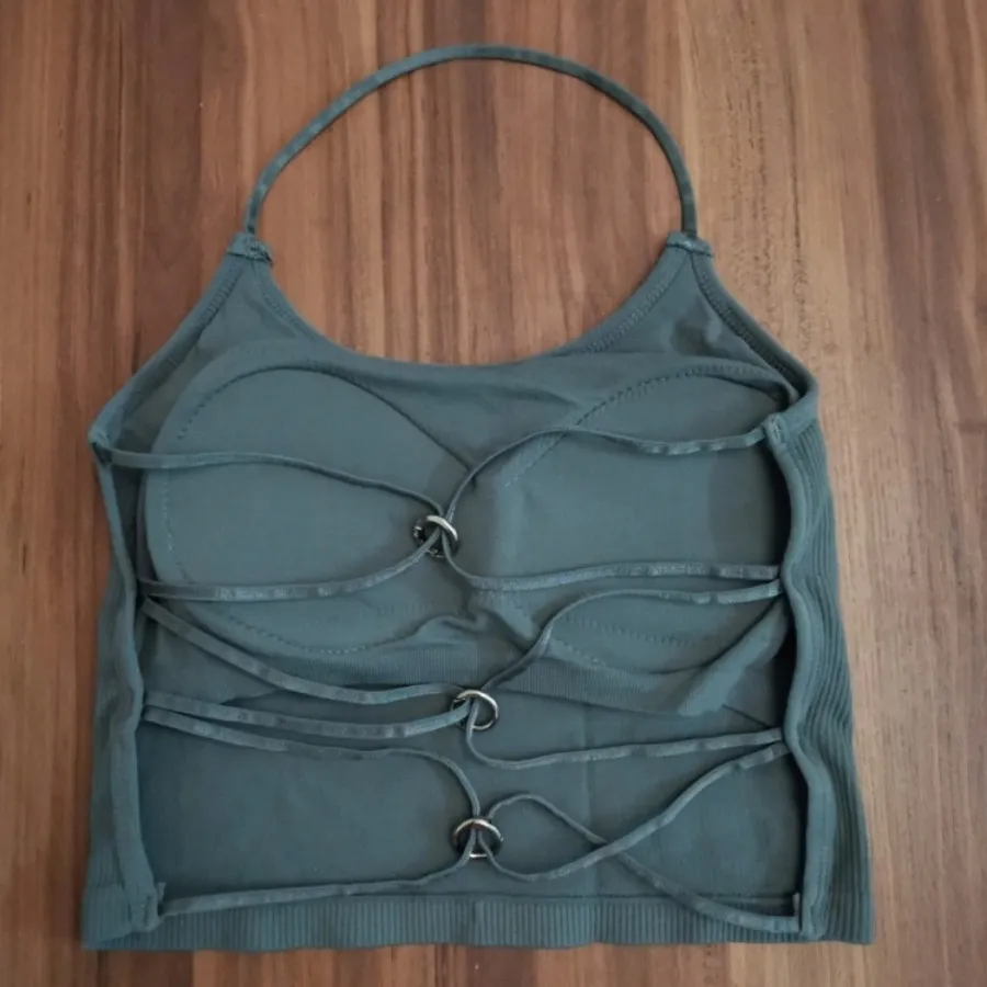 کراپ اسپرت پشت بندی