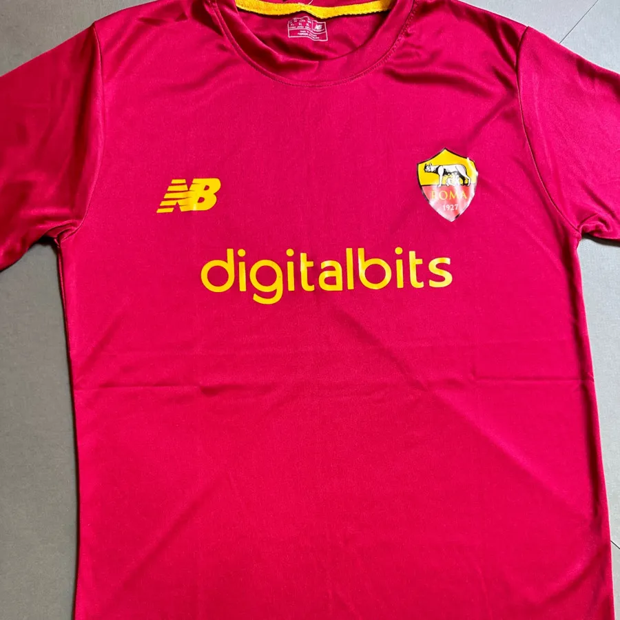 تیشرت فوتبالی