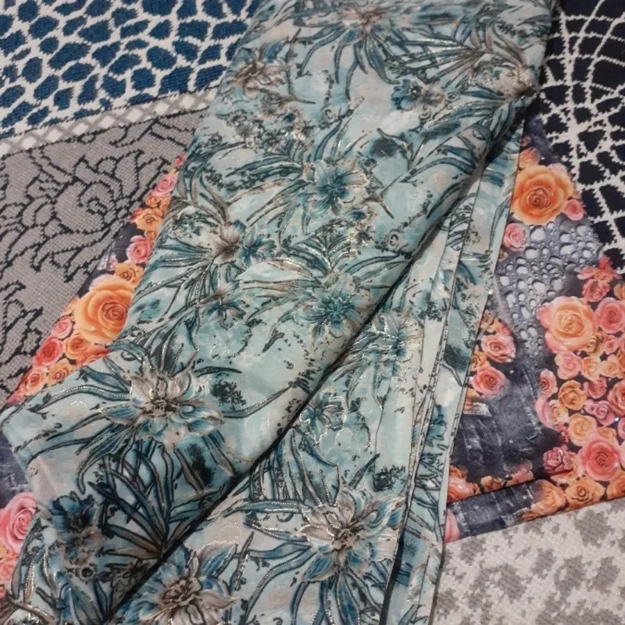 پارچه چادری آبی