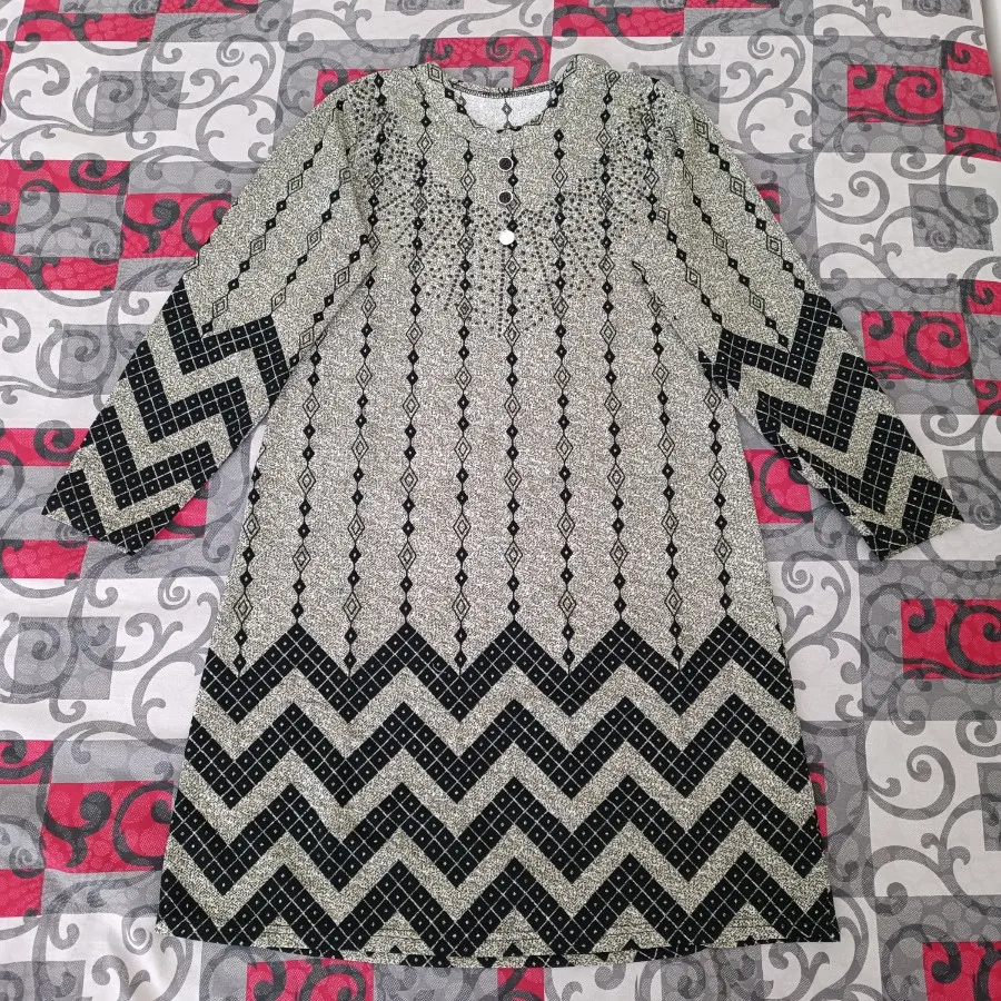 پیراهن مانتویی