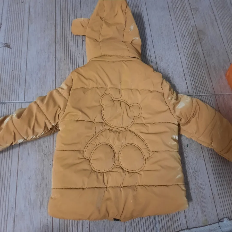 کاپشن و پوتین بچگانه