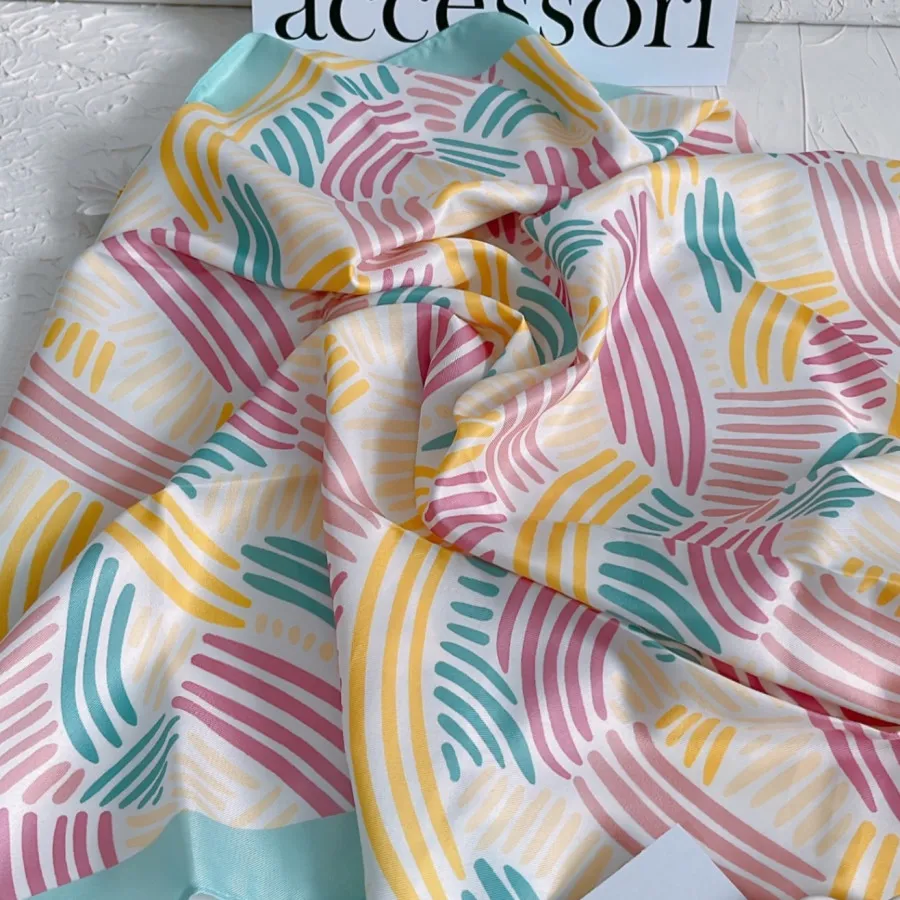 مینی اسکارف