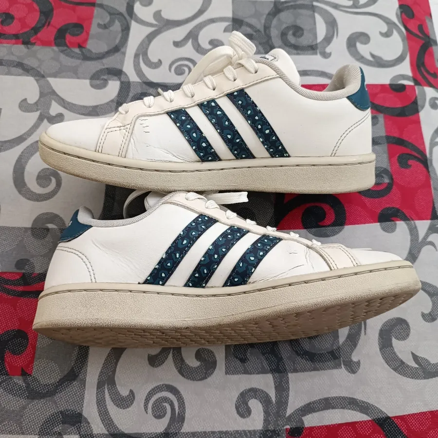 کفش آدیداس اورجینال زنانه