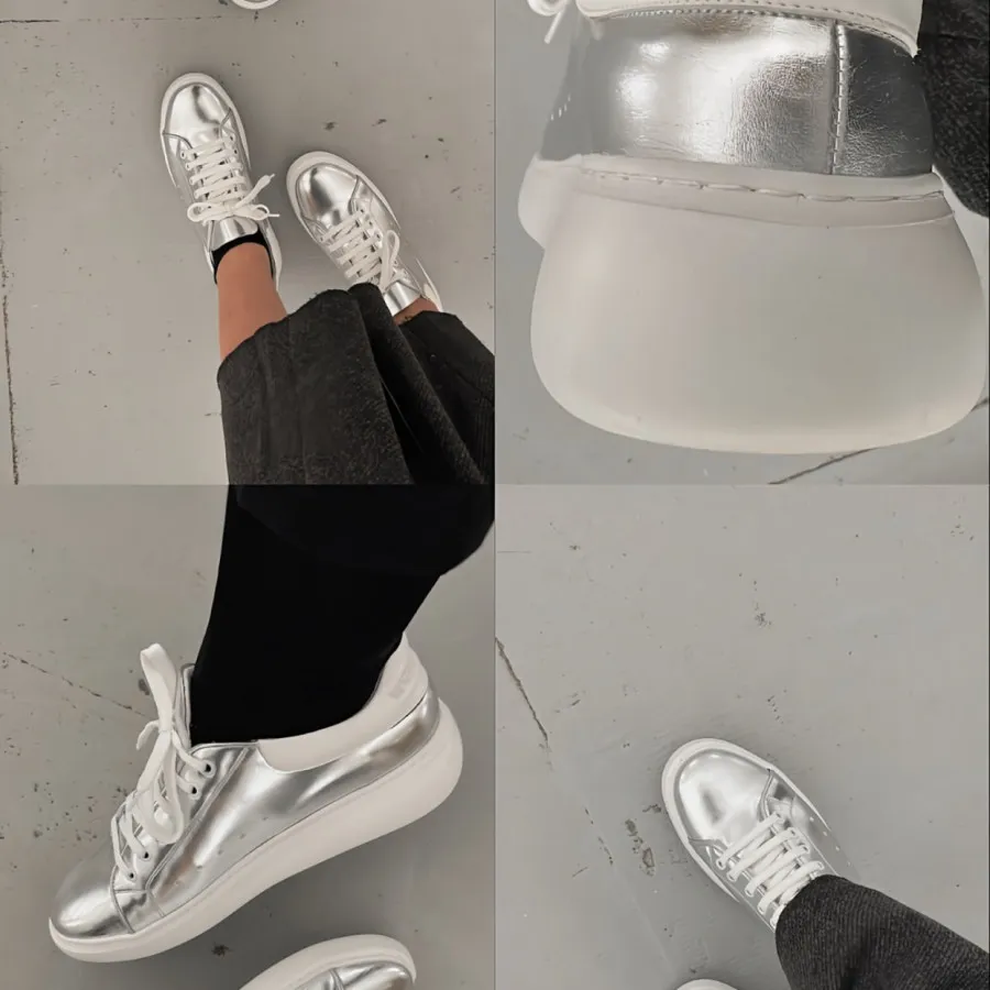 کتونی نقره ای