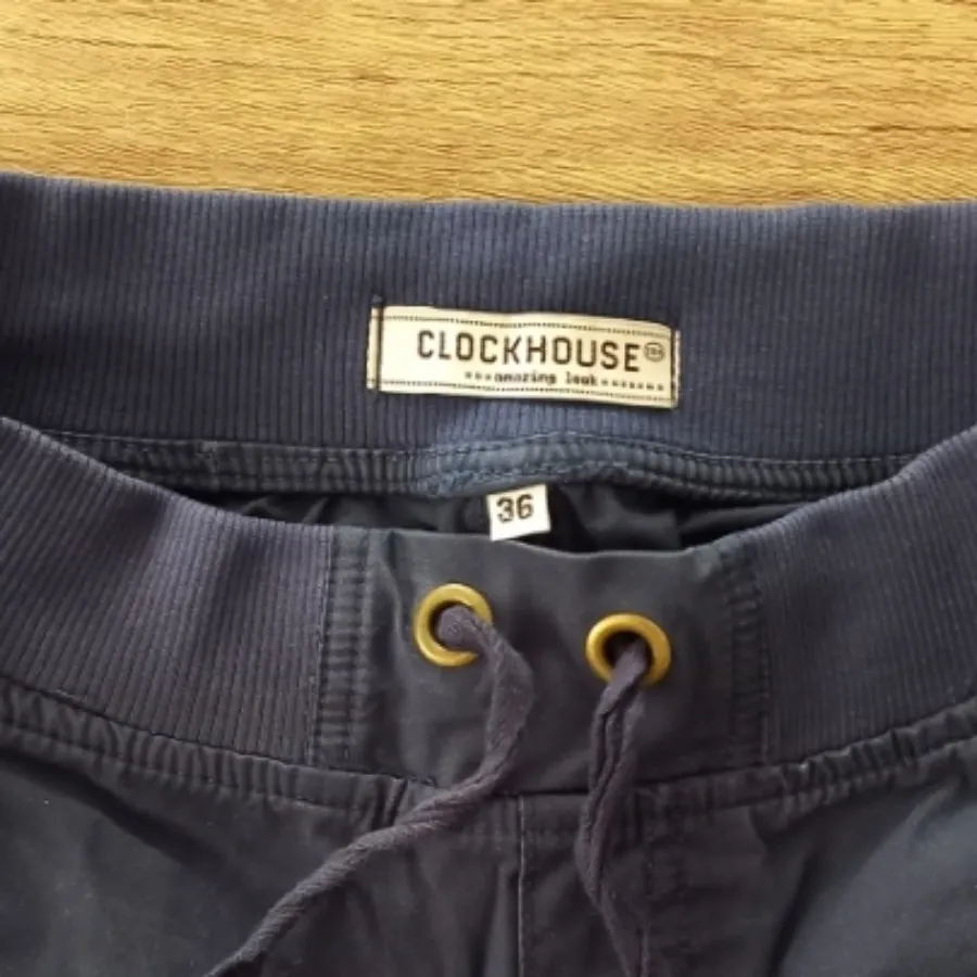 شلوارک زنانه