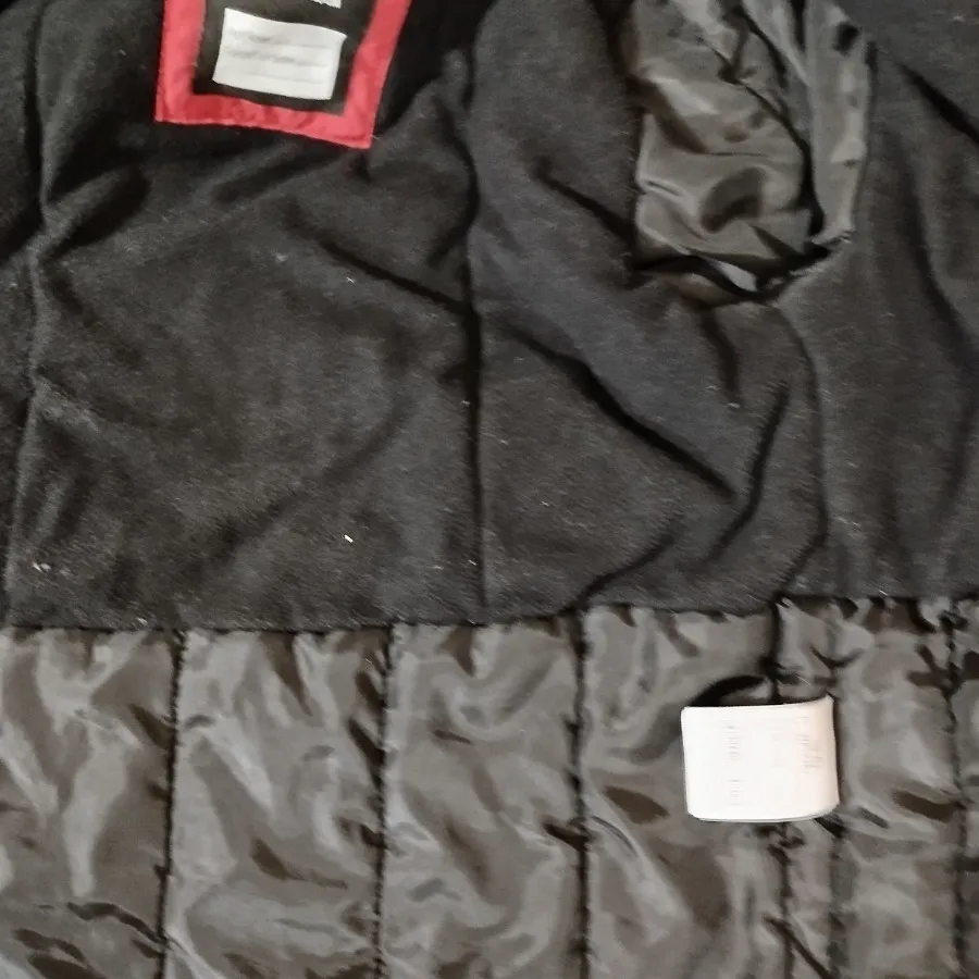 کاپشن اسپرت مارک ال سی