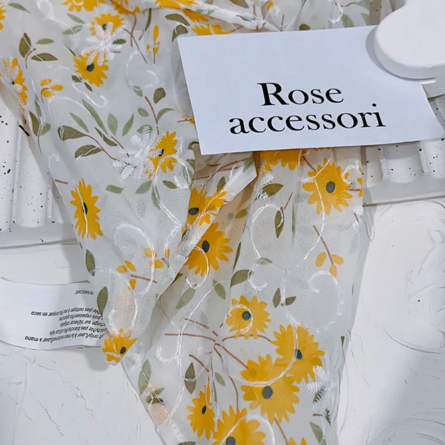 مینی اسکارف