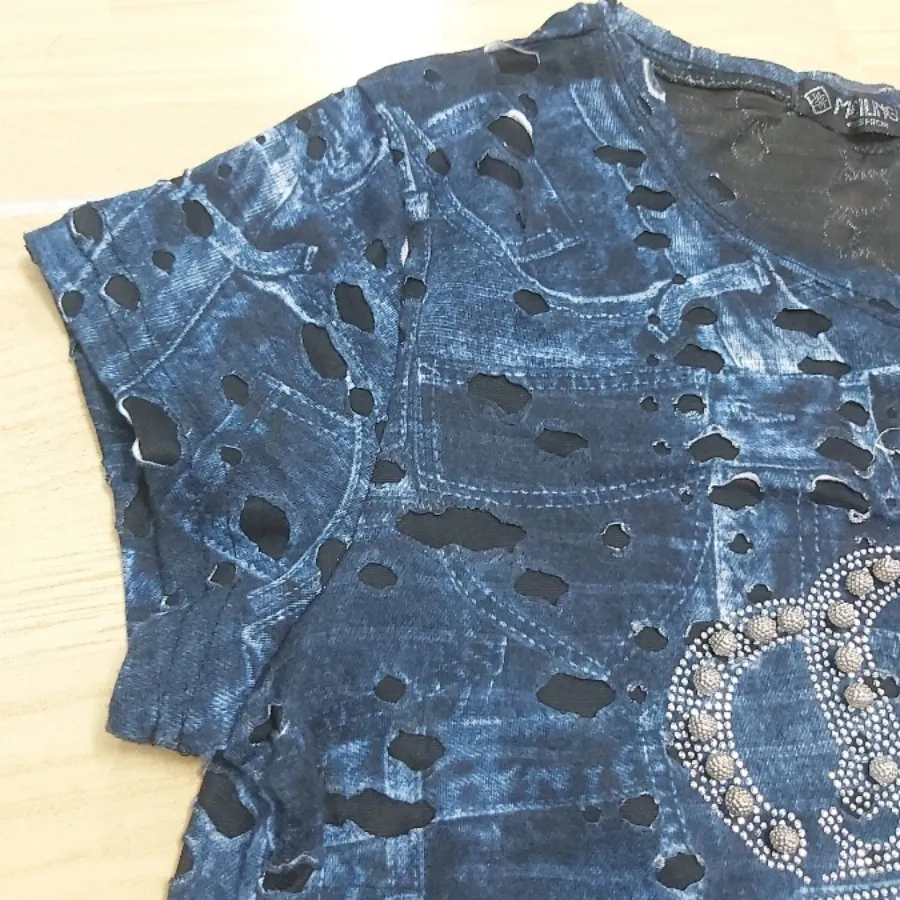 تیشرت و شلوار لی