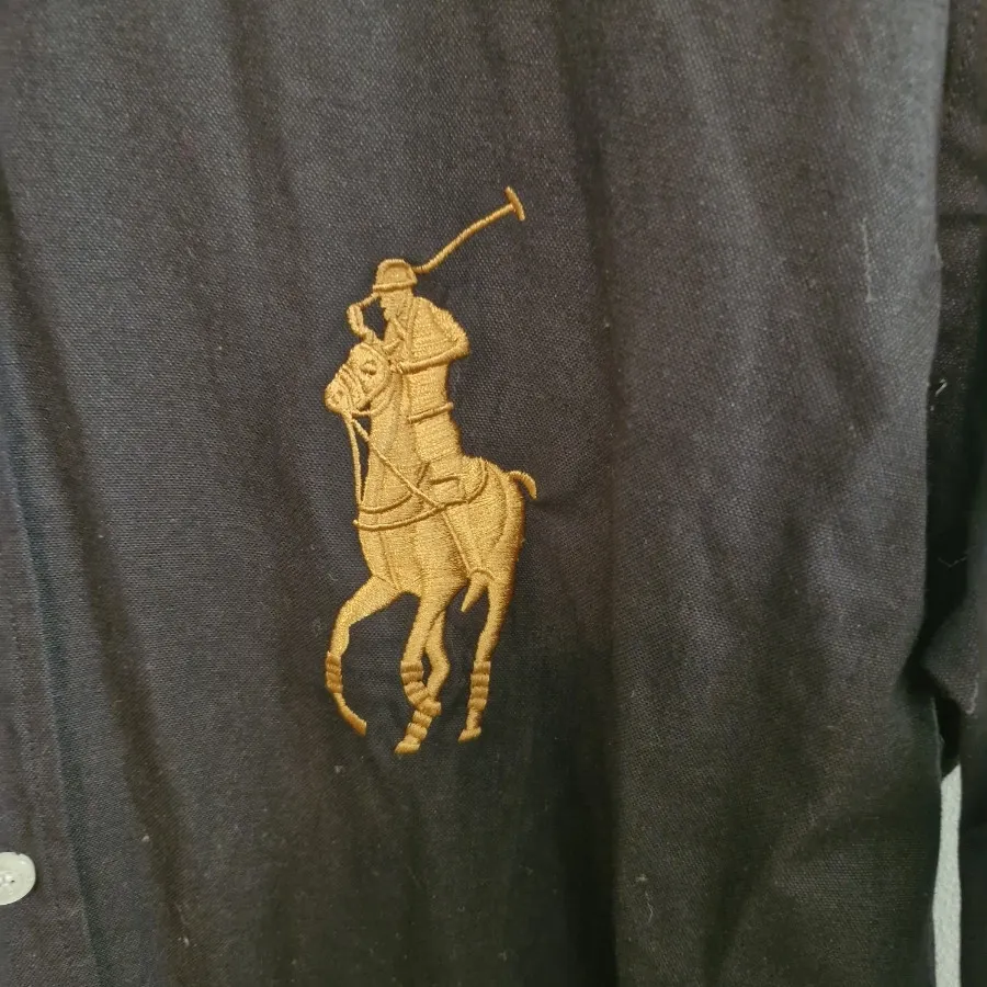 پیراهن مردانه