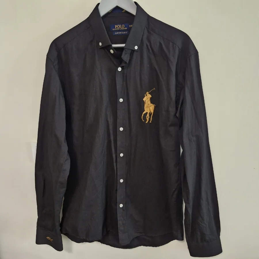 پیراهن مردانه