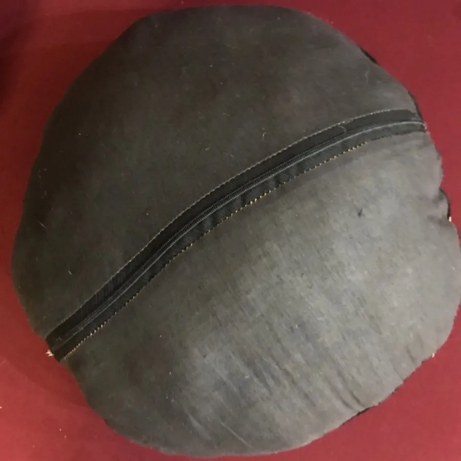 کاور کوسن اینه کاری