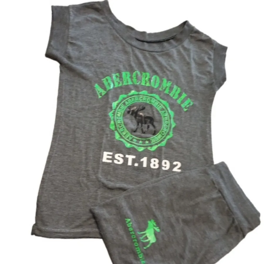 سِت بلوز شلوار ابرکرومبیه