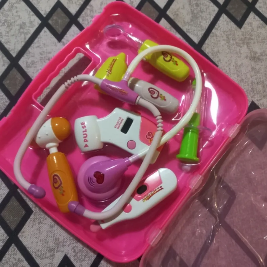 کیف لوازم پزشکی بچه ها