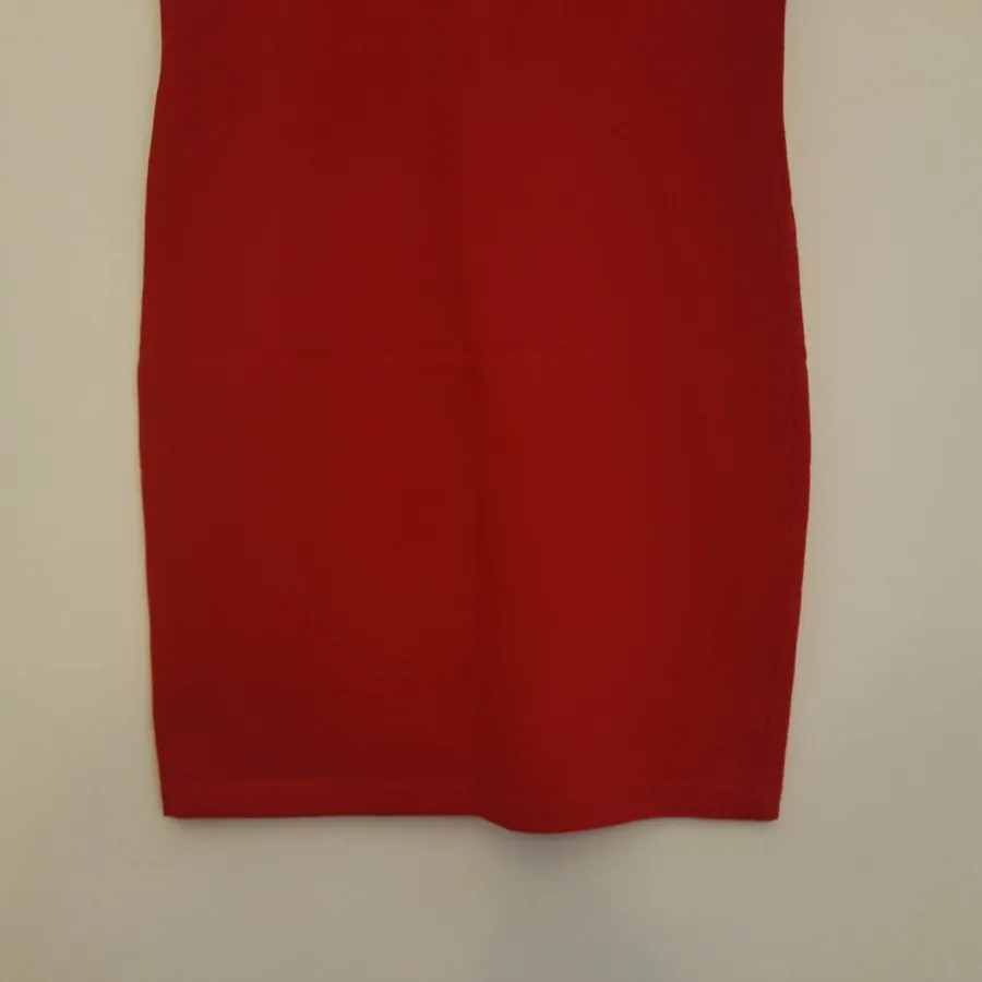 پیراهن خارجی استرچ قرمز