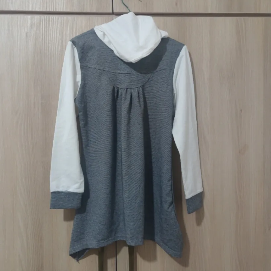 پیراهن کلاهدار دخترانه