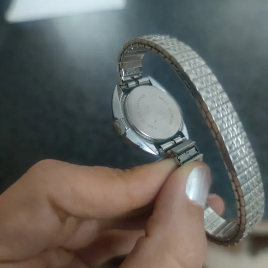 ساعت مچی زنانه