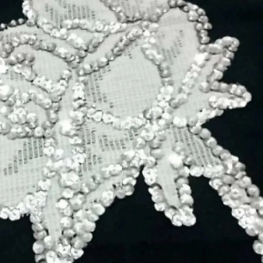 پولک دوزی روی تور و پارچه