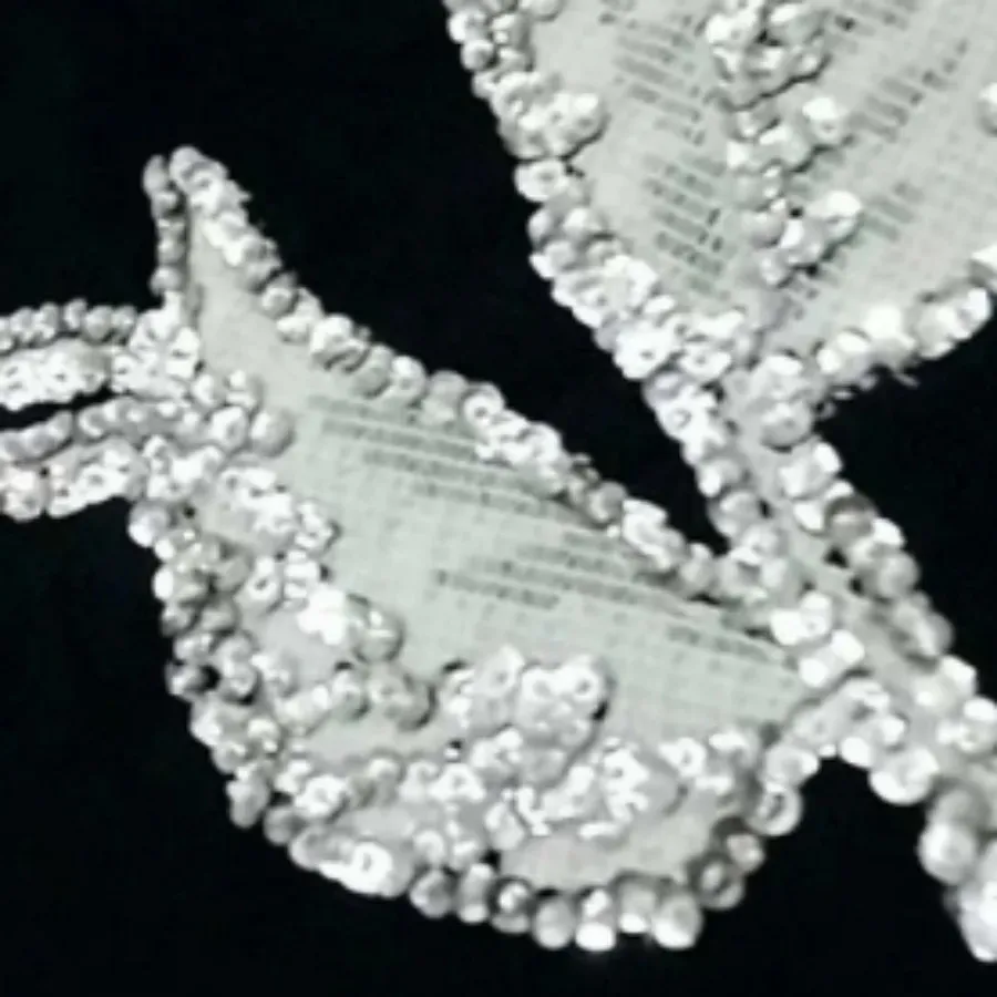 پولک دوزی روی تور و پارچه