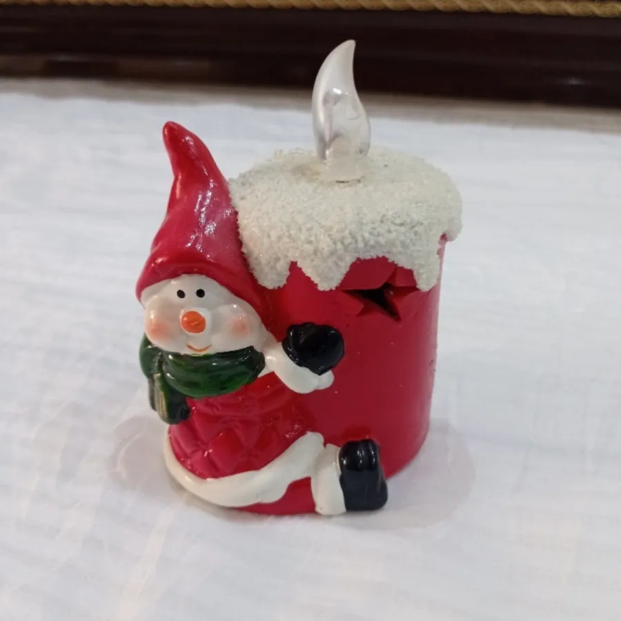 مجسمه طرح آدم برفی