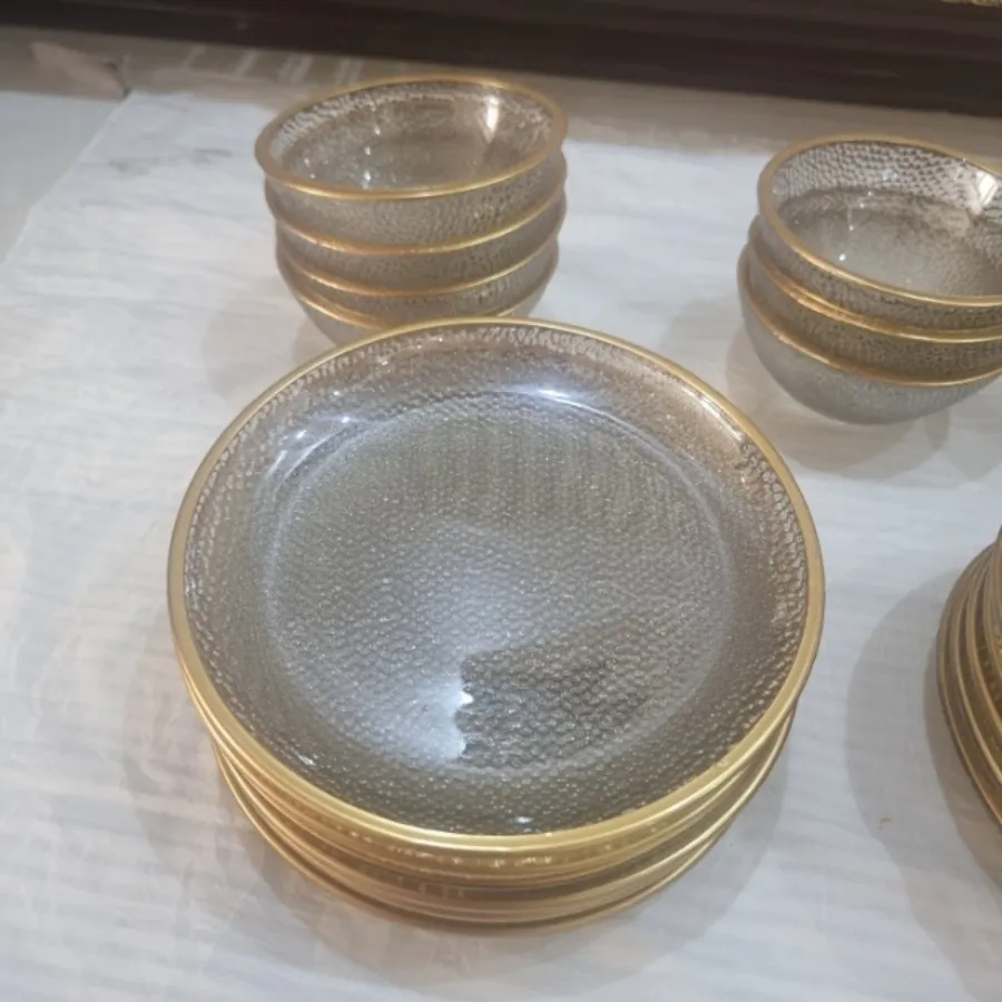 کاسه و پیشدستی